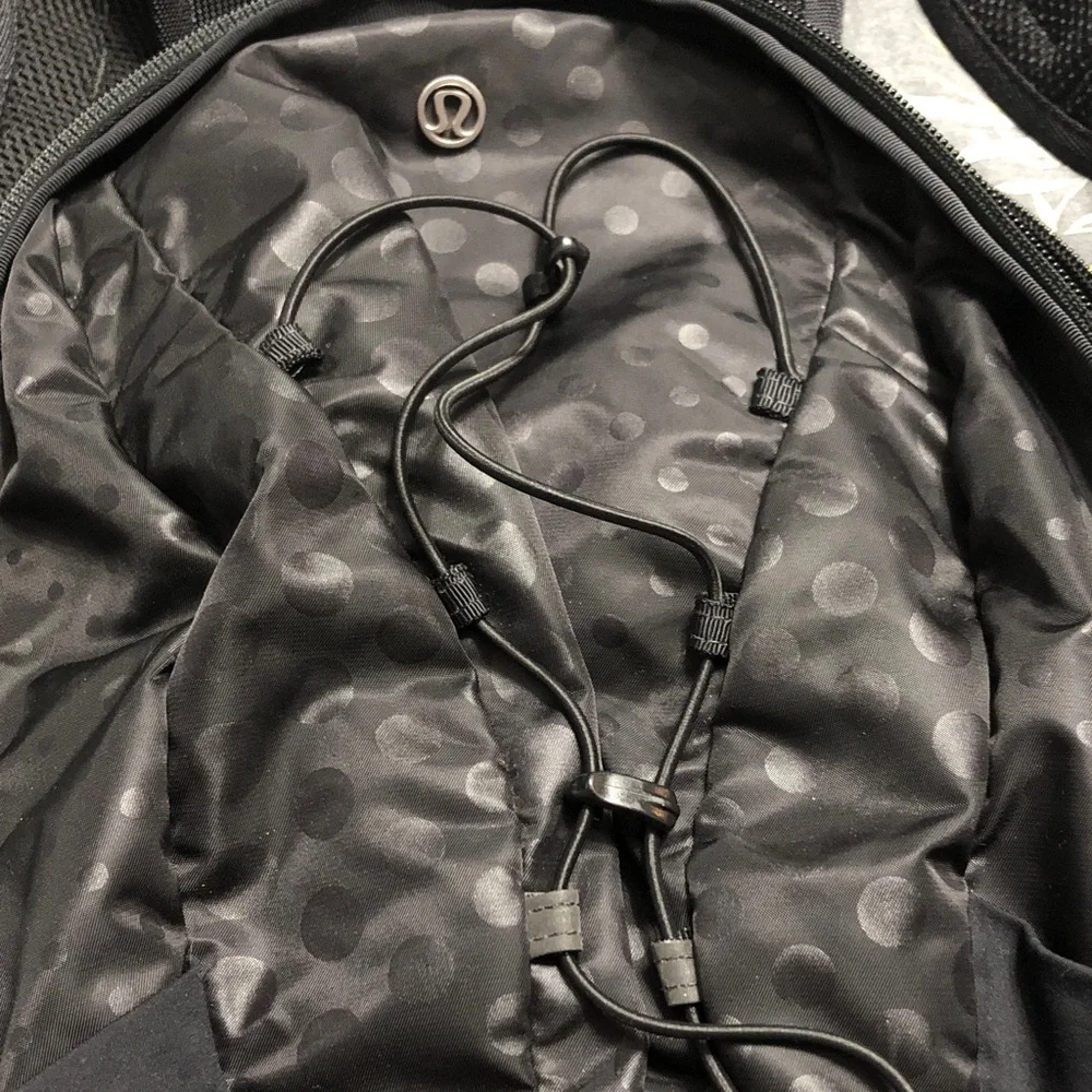 RARE Lululemon Small 